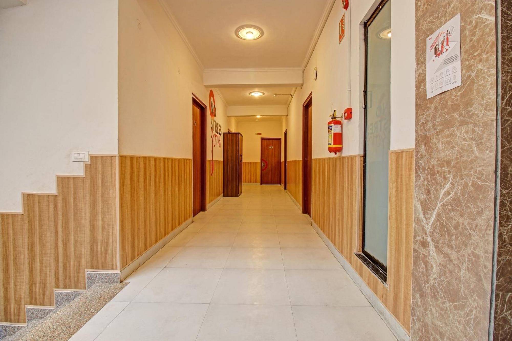 Super Townhouse Kachnar House Vikas Nagar 호텔 Hasanganj 외부 사진